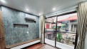 Nhà ngõ 21 Hoàng Quốc Việt 57m2 x 5T mtien 4.2m 8.3 tỷ , oto vào nhà, văn phòng, nhà mới